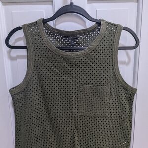 ✴️$5✴️Banana Republic Green Sleeveless Tank Size Petite Medium